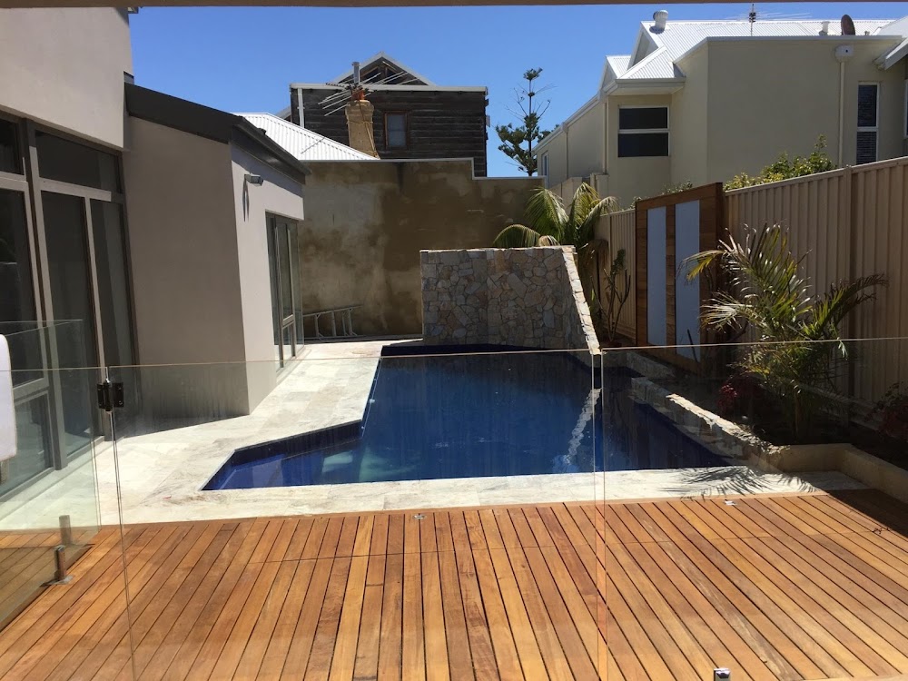 Aurora Pools