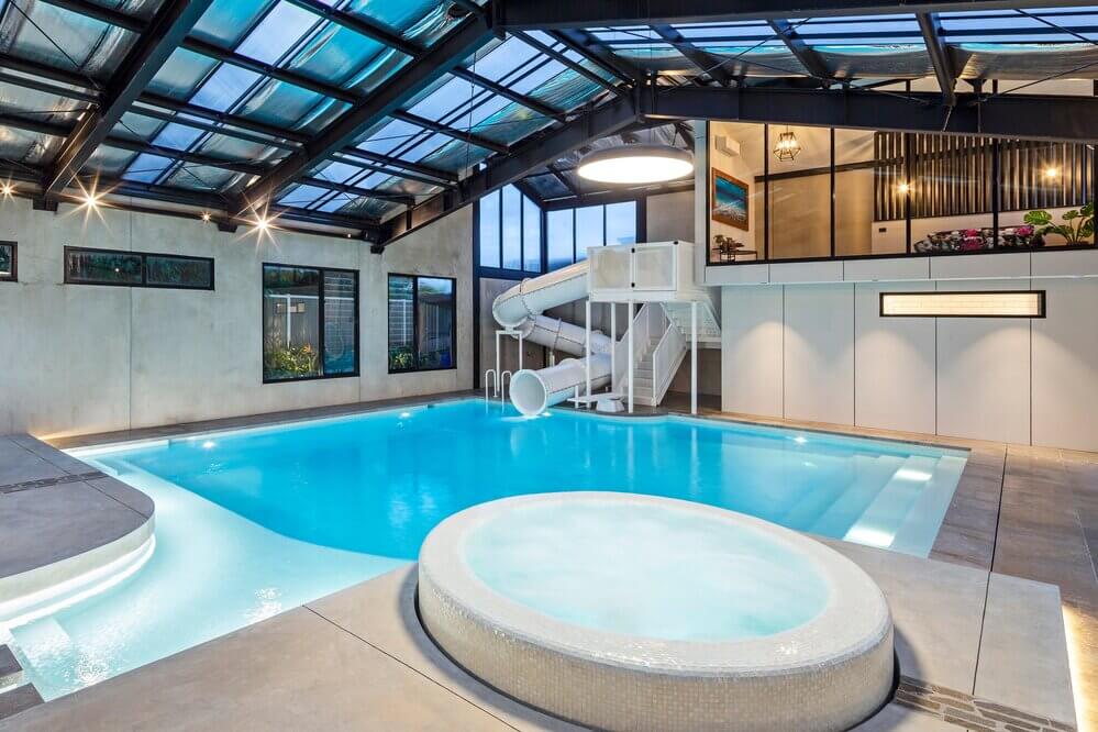 Striking Pools Melbourne